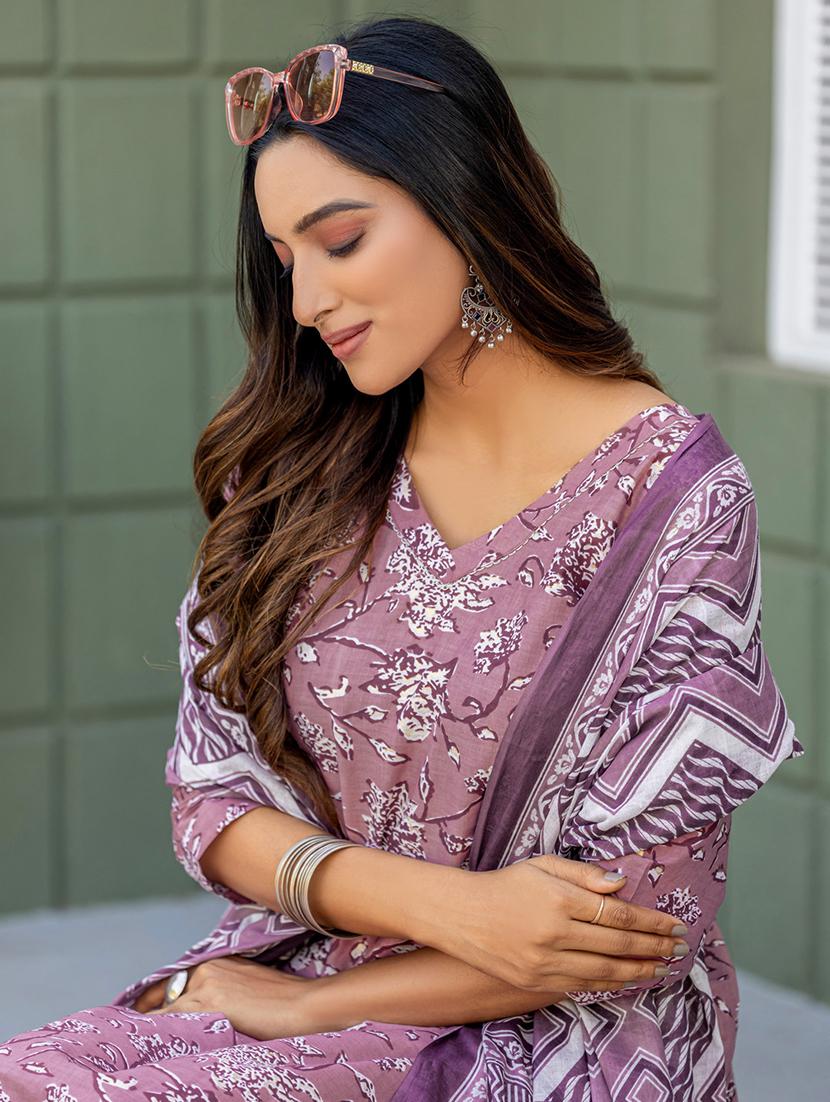 women printed three quarter sleeve kurta pant with dupatta set - 22014265 - Standard Image - 5