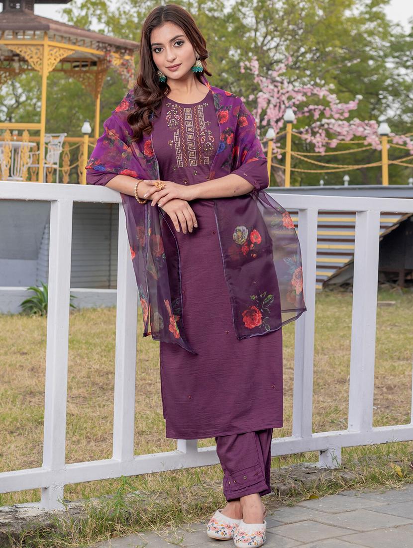 women three quarter sleeve kurta pant with dupatta set - 22014276 - Standard Image - 3