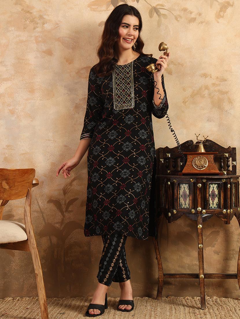 women printed three quarter sleeve kurta pant set - 22014280 -  Zoom Image - 0