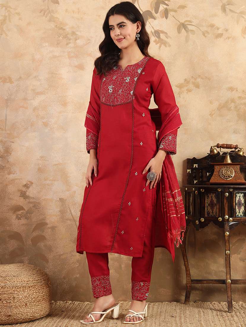 women three quarter sleeve kurta pant with dupatta set