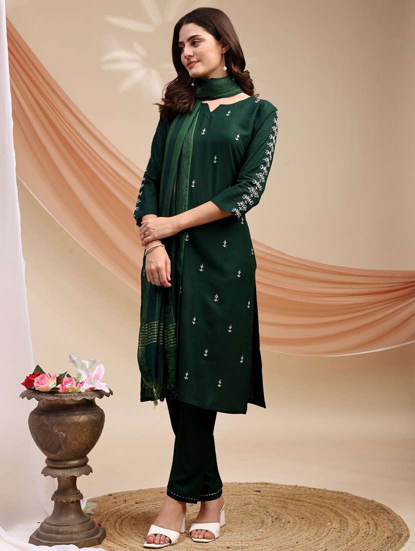 women three quarter sleeve kurta pant with dupatta set