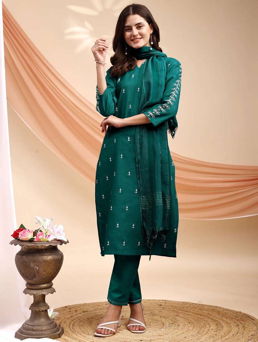 women three quarter sleeve kurta pant with dupatta set