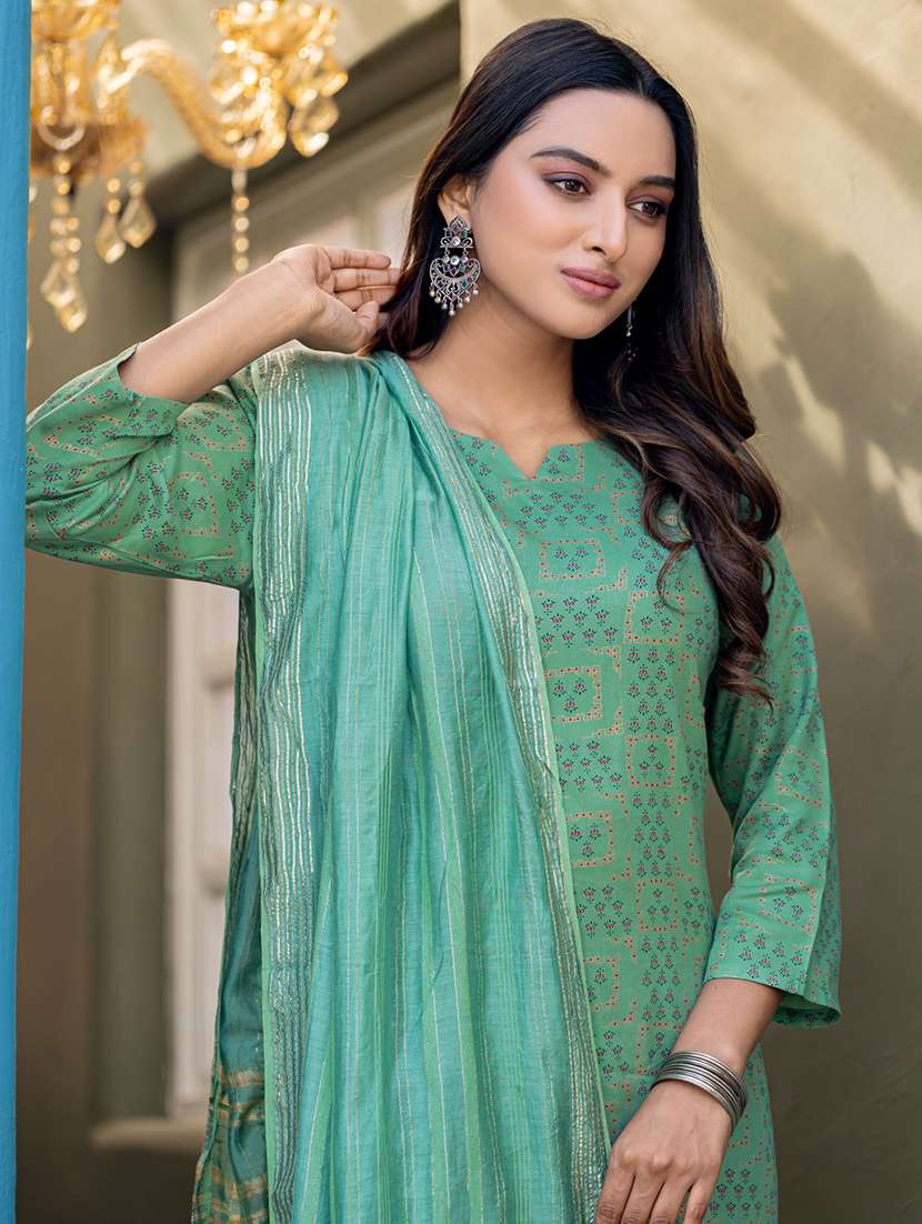 women three quarter sleeve kurta pant with dupatta set - 22014306 -  Standard Image - 5