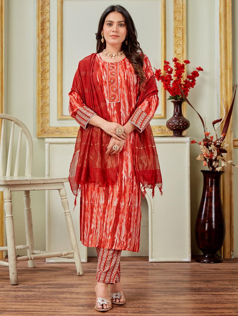 women three quarter sleeve kurta pant with dupatta set