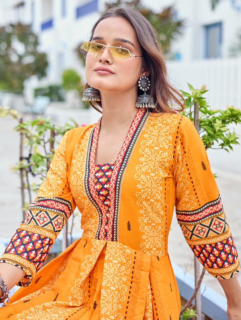 women printed three quarter sleeve anarkali kurta - 22014345 - Standard Image - 5