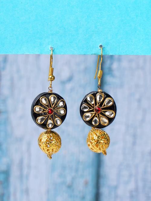 vinatge gold & black classic design drop stylish earrings - 22014515 - Standard Image - 0