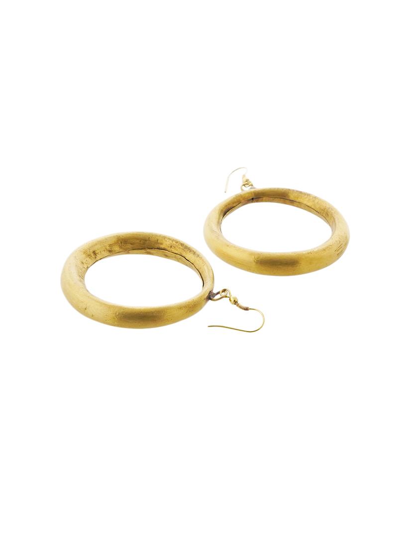 vintage gold toned classic design stylish bali earring - 22014516 - Standard Image - 3