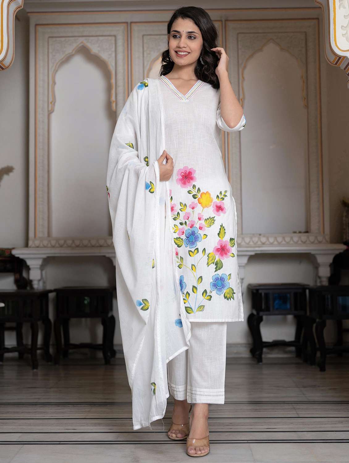women three quarter sleeve kurta pant with dupatta set - 22014574 - Zoom Image - 0