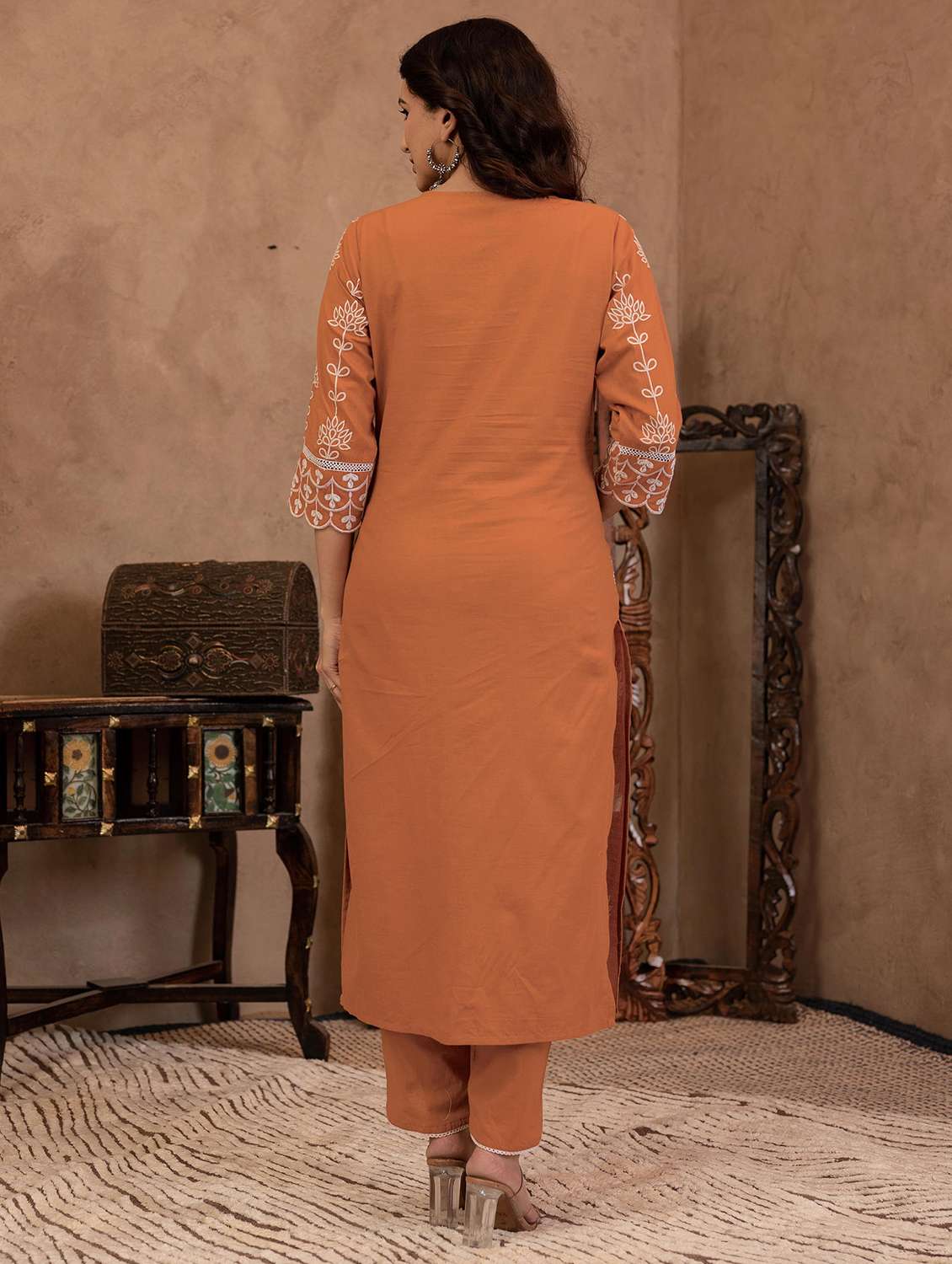 women embroidered three quarter sleeve kurta pant set - 22014591 -  Standard Image - 3