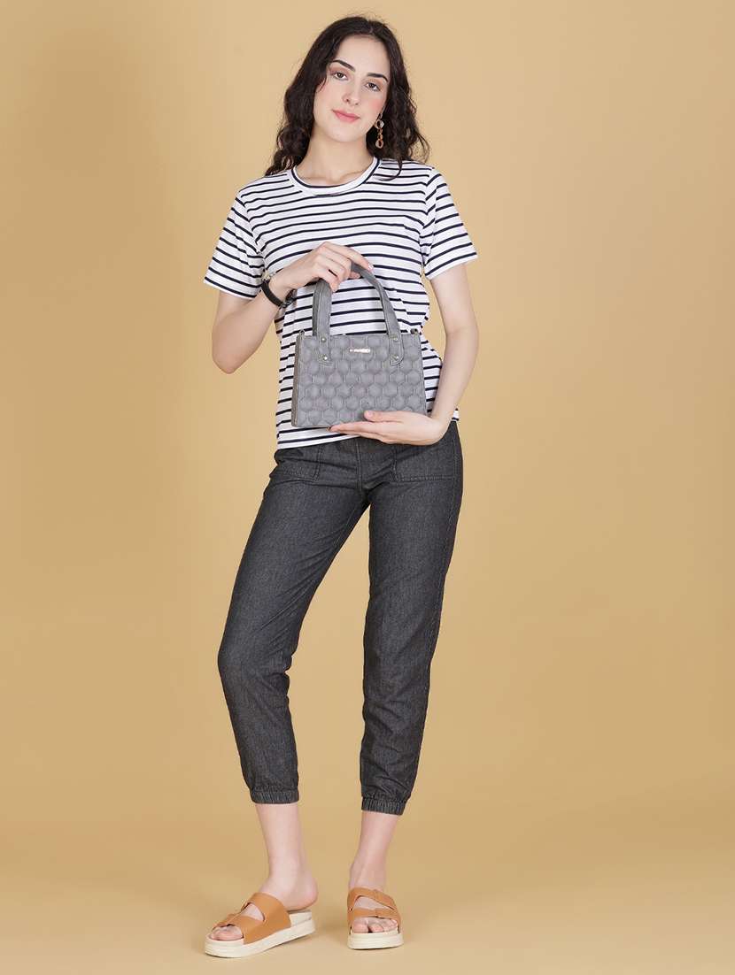 striped white cotton regular fit t-shirt - 22014619 -  Standard Image - 5