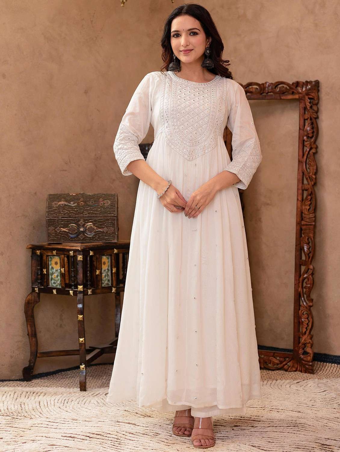 women embroidered round neck anarkali kurta - 22014658 - Zoom Image - 0