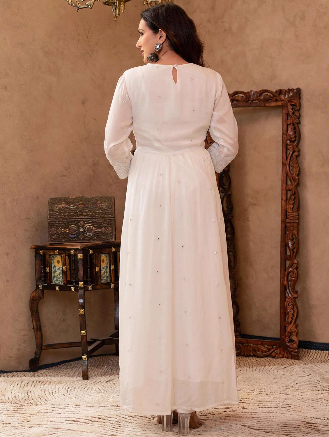 women embroidered round neck anarkali kurta - 22014658 - Standard Image - 3