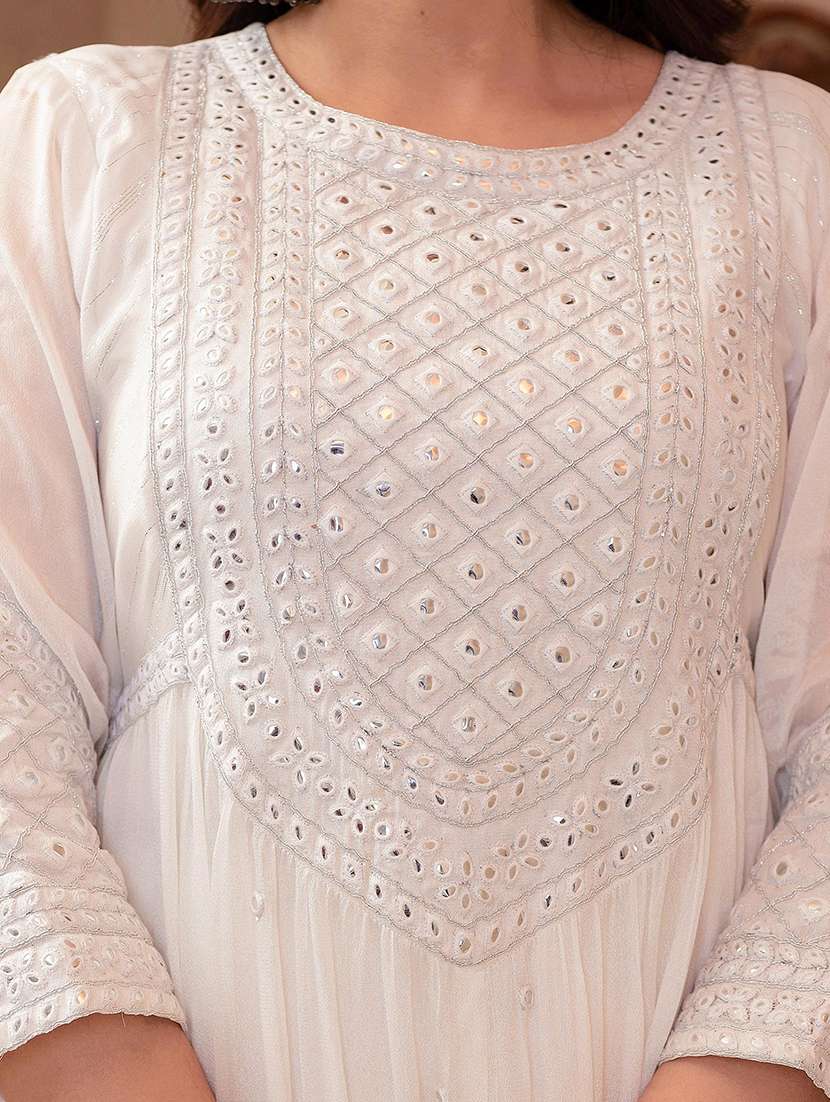 women embroidered round neck anarkali kurta - 22014658 - Standard Image - 5