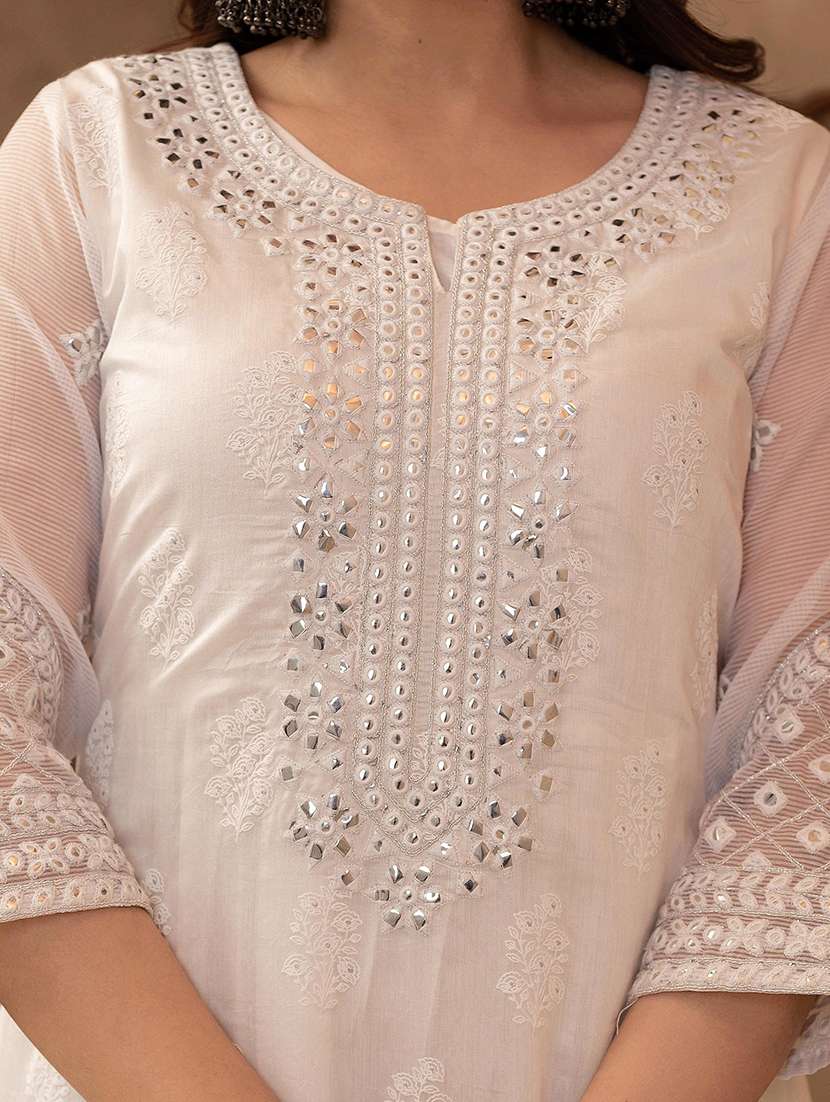 women embroidered three quarter sleeve ethnic dress - 22014660 -  Standard Image - 5