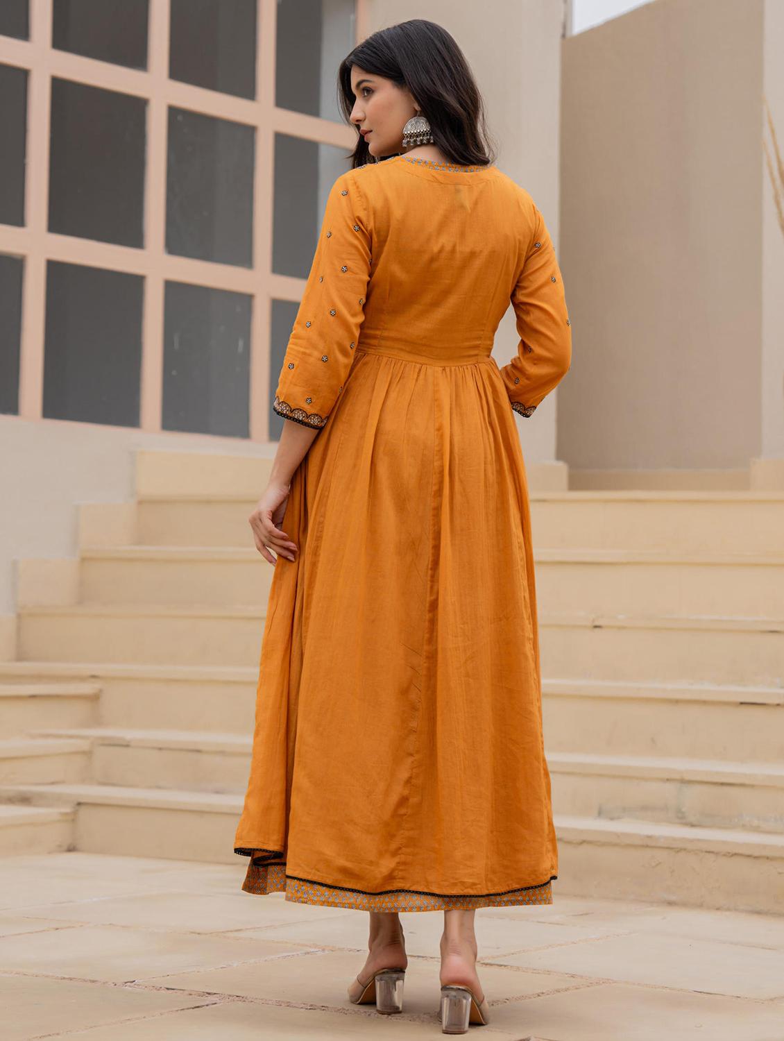 women embroidered three quarter sleeve ethnic dress - 22014665 - Standard Image - 3