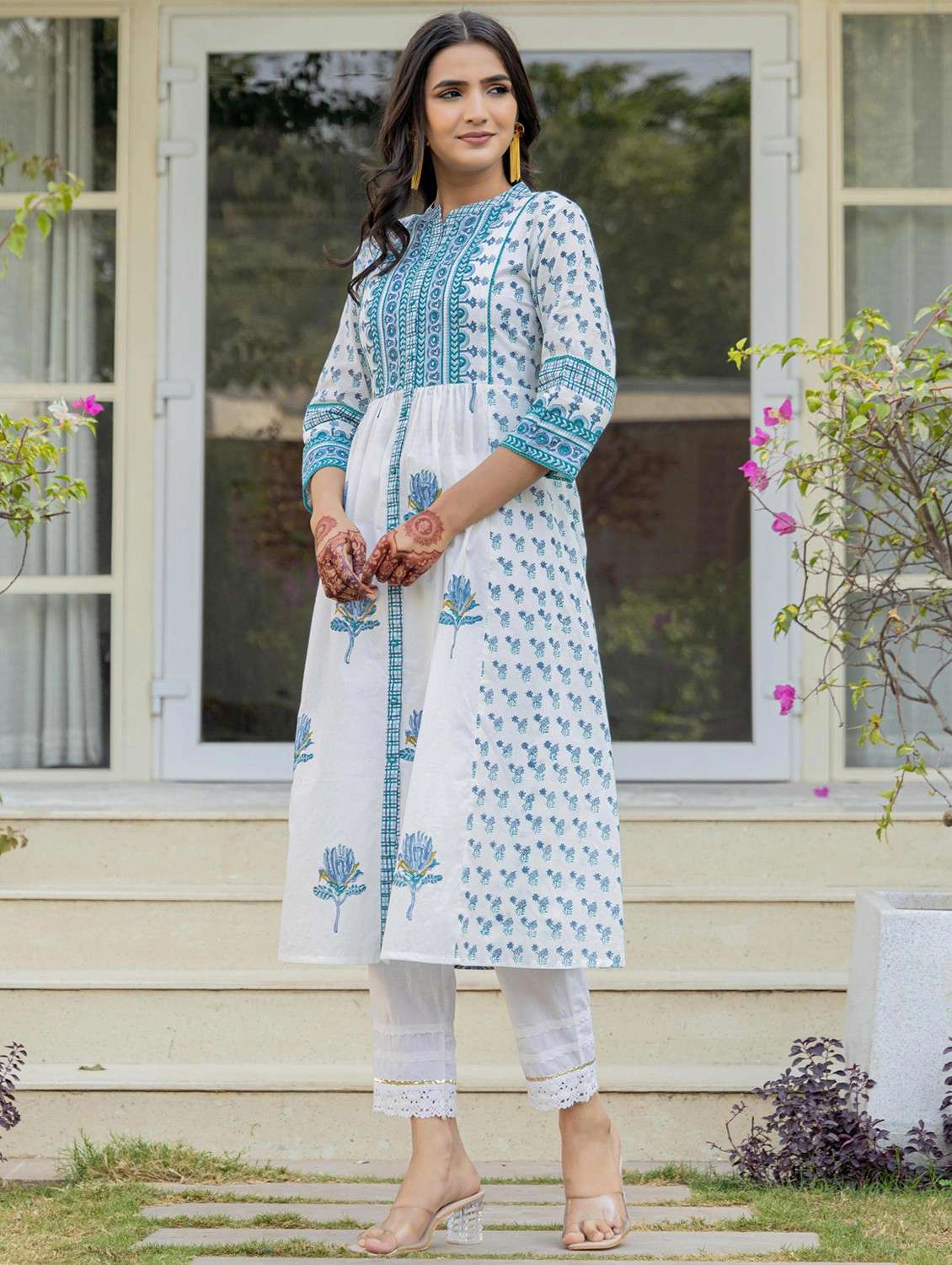 women floral printed three quarter sleeve a-line kurta - 22014667 -  Standard Image - 3
