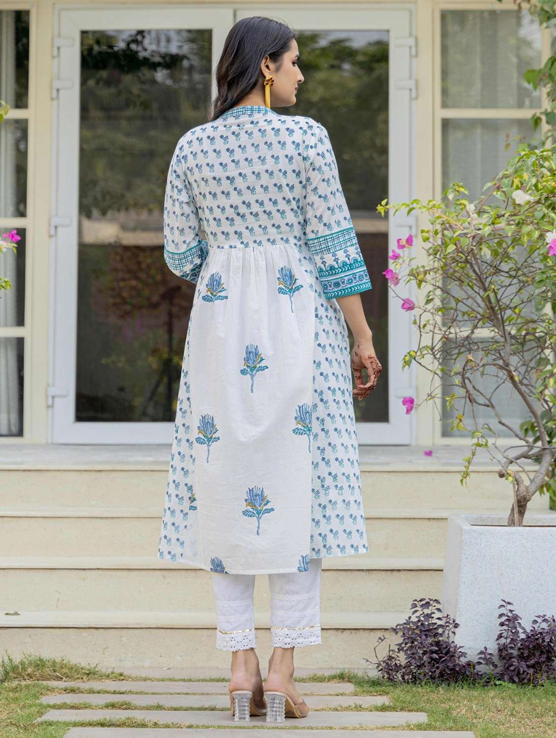 women floral printed three quarter sleeve a-line kurta - 22014667 -  Standard Image - 5