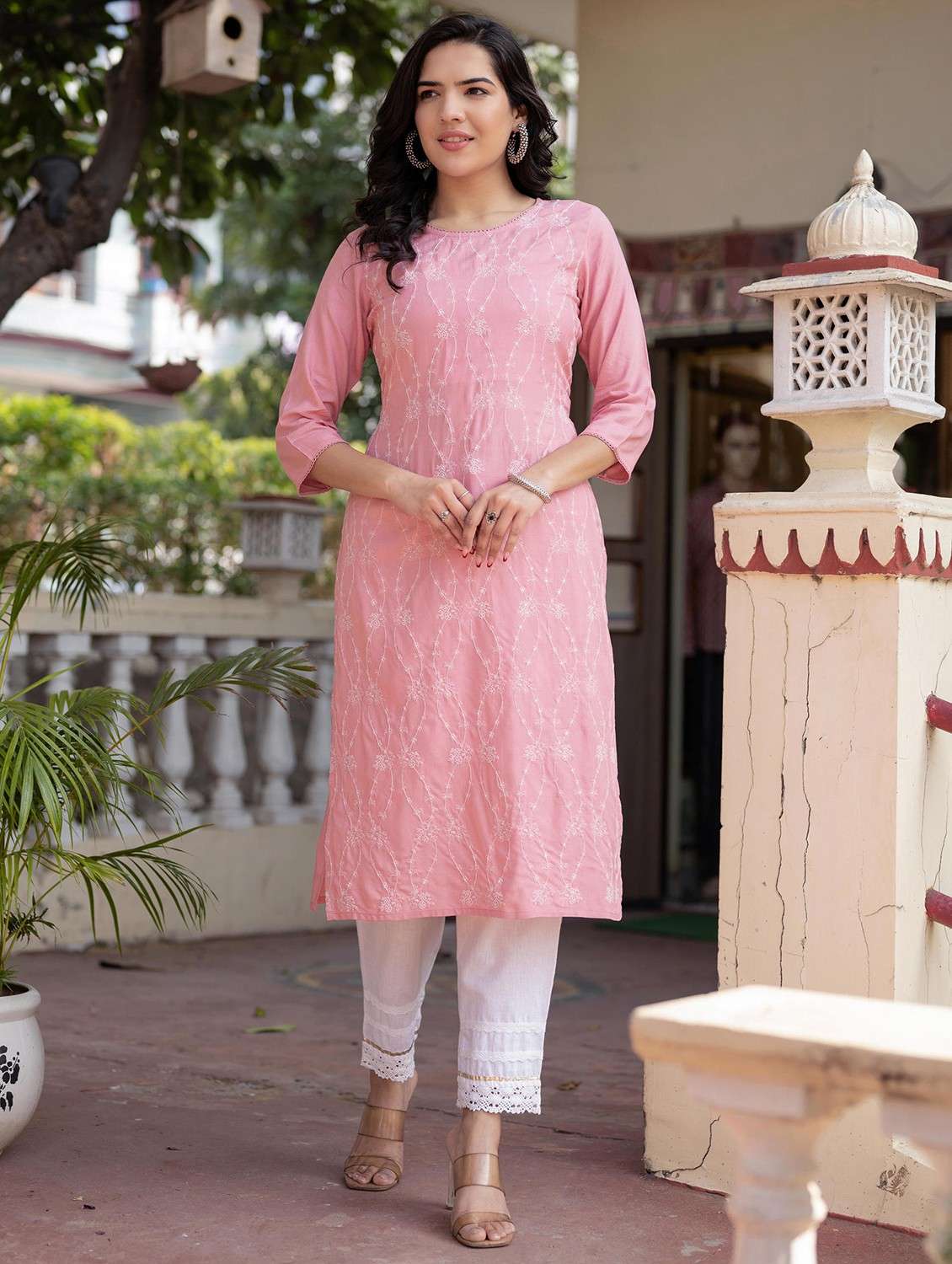 women three quarter sleeve straight kurta - 22014701 -  Zoom Image - 0
