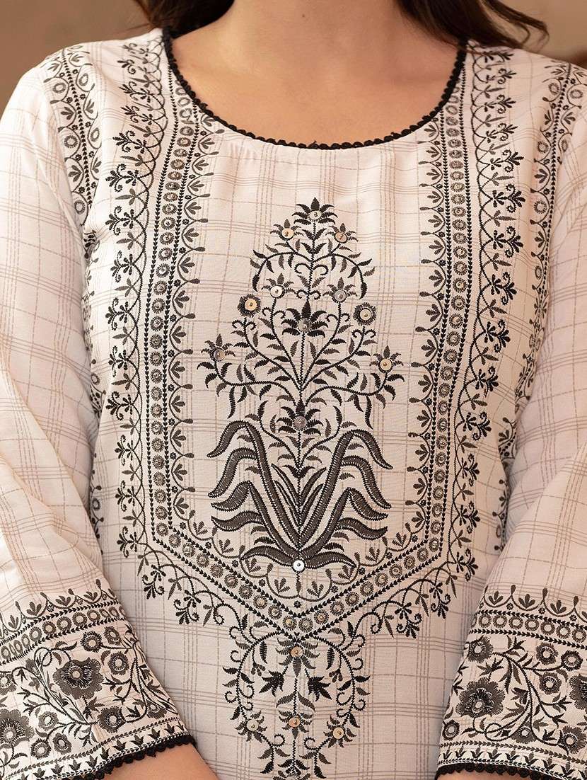 women checkered three quarter sleeve straight kurta - 22014709 -  Standard Image - 5