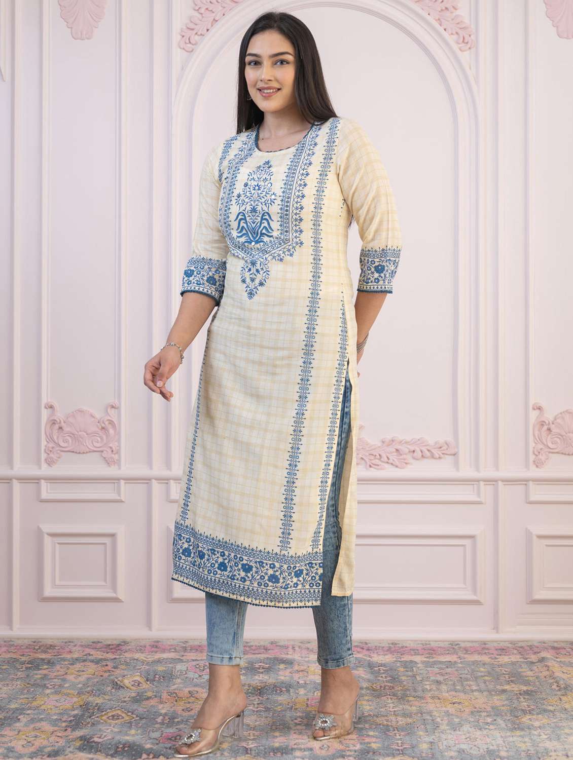 women checkered three quarter sleeve straight kurta - 22014710 - Standard Image - 3