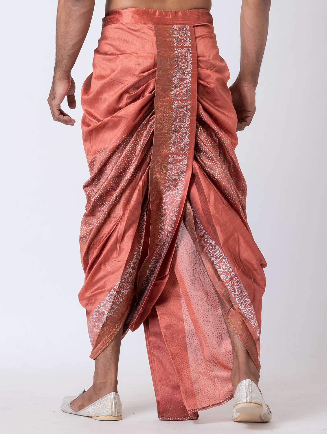 men printed mid rise draped dhoti - 22016465 -  Standard Image - 3
