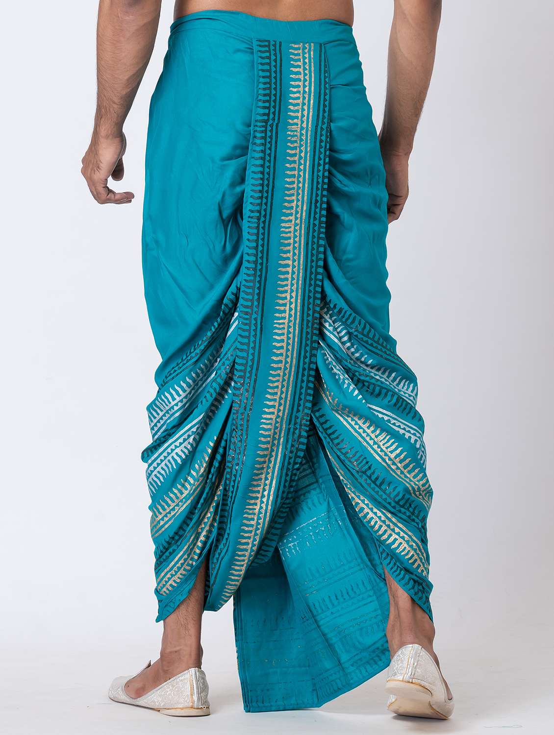 men printed mid rise draped dhoti - 22016468 -  Standard Image - 3