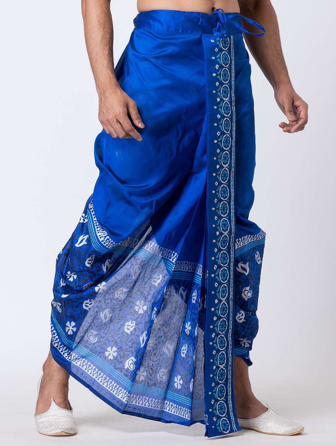 men printed mid rise draped dhoti