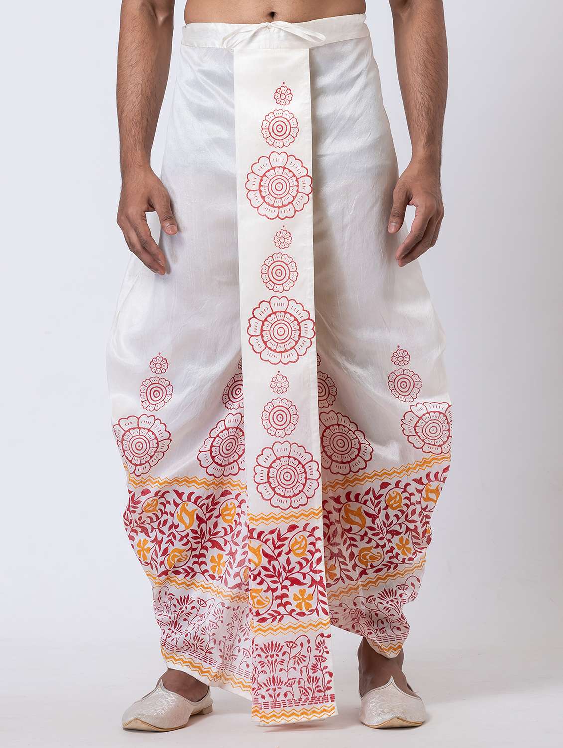 men printed mid rise draped dhoti - 22016512 -  Zoom Image - 0