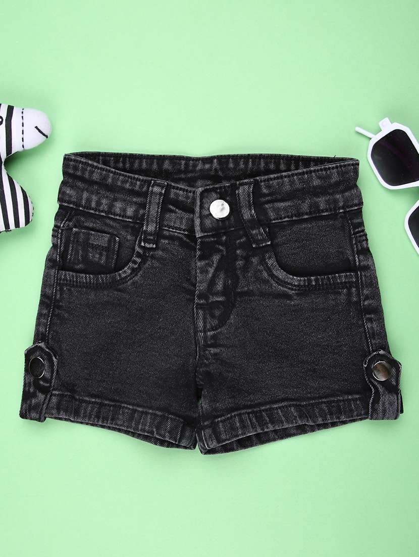 girls solid mid rise shorts 