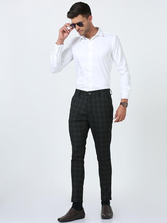 men solid collared long sleeve formal shirt - 22016982 - Standard Image - 3
