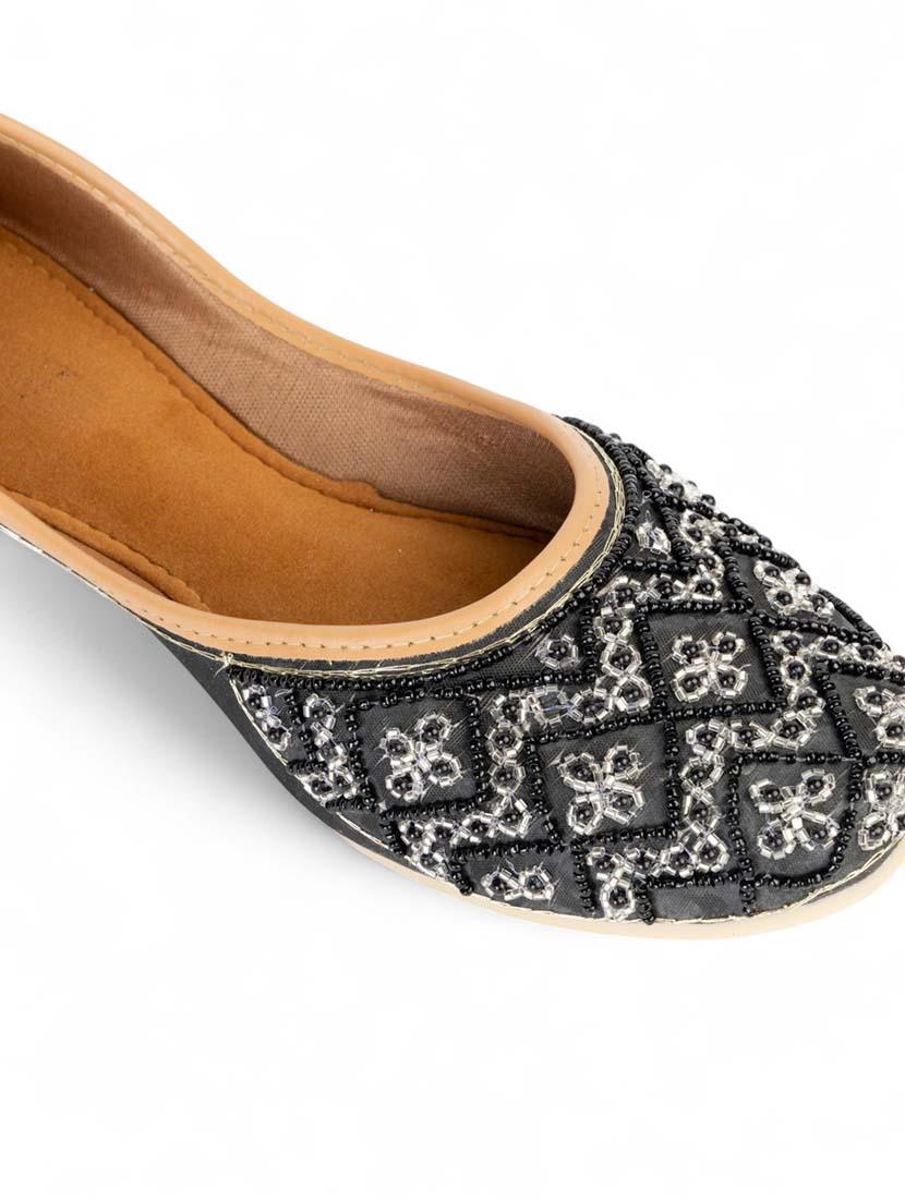 women embellished slip on juti - 22017416 - Standard Image - 5