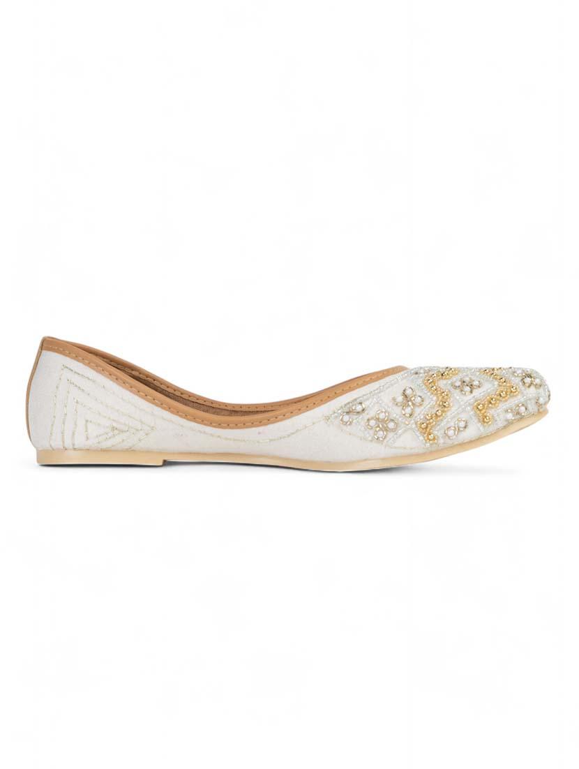 women embellished slip on juti - 22017417 - Standard Image - 3