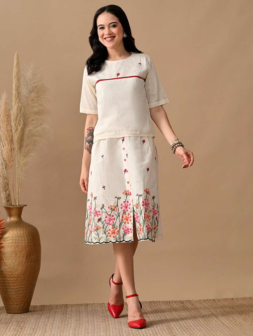 women embroidered top and skirt co-ord set - 22017599 -  Zoom Image - 0