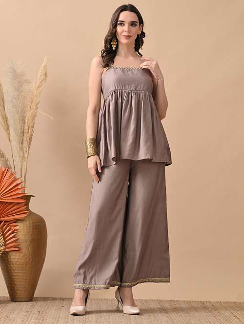 women solid top and palazzo co-ord set - 22017606 - Standard Image - 0