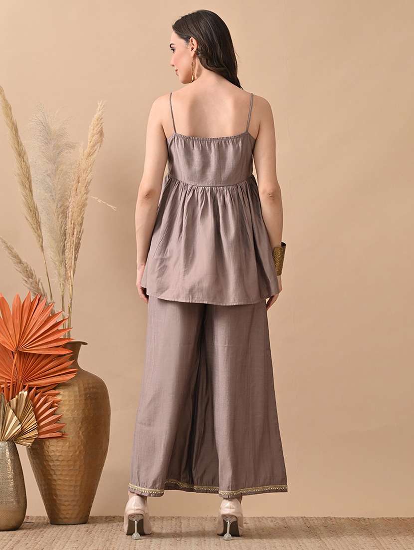 women solid top and palazzo co-ord set - 22017606 - Standard Image - 3