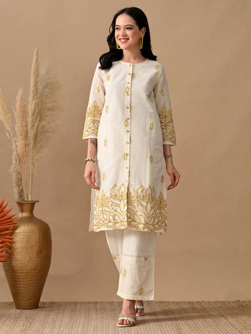 women embroidered three quarter sleeve kurta and pant set - 22017620 - Standard Image - 0