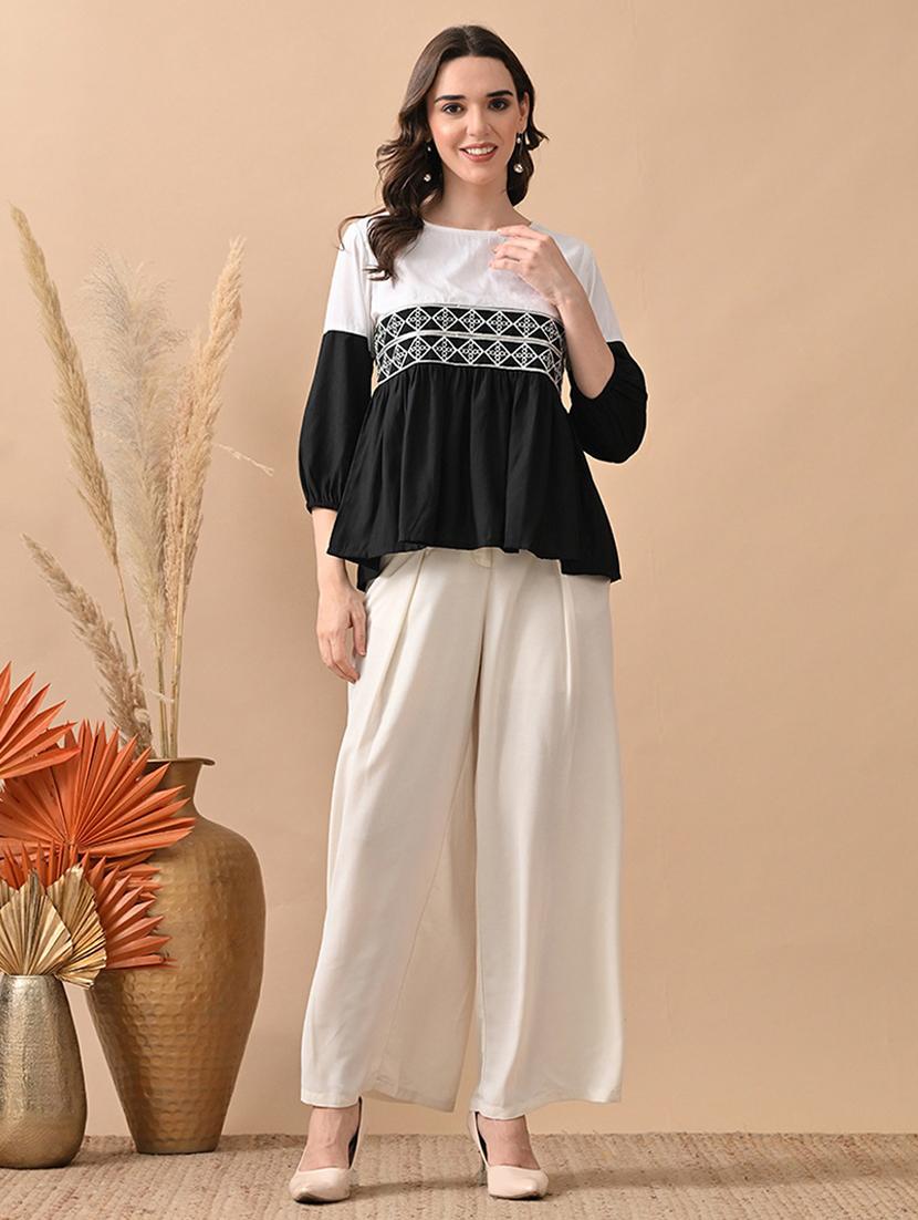 women color blocked puff sleeve flared top - 22017634 - Standard Image - 3