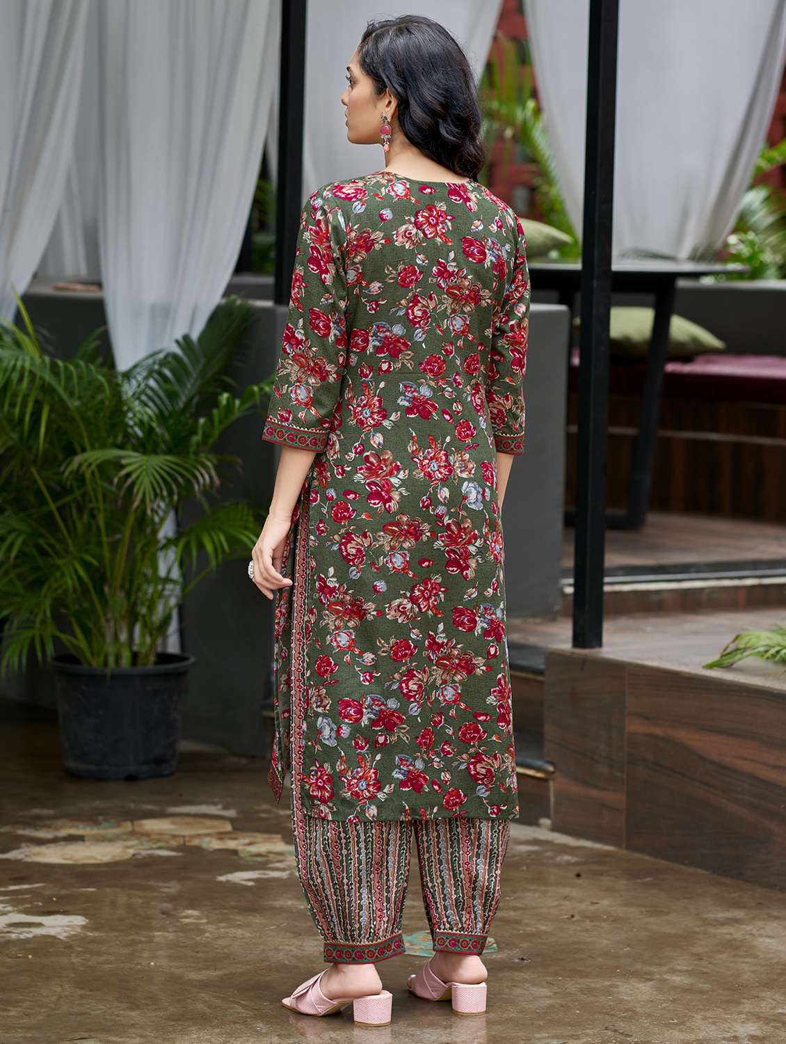 women printed three quarter sleeve kurta and salwar set - 22017849 - Standard Image - 3