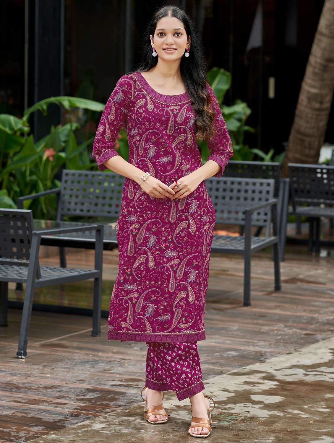 women printed three quarter sleeve kurta and salwar set