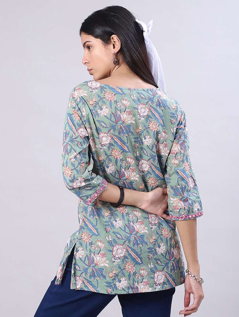 women printed three quarter sleeve kurti - 22017972 -  Standard Image - 3