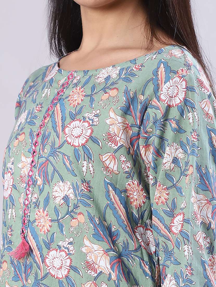 women printed three quarter sleeve kurti - 22017972 -  Standard Image - 5