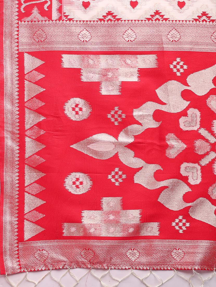 women self design bordered saree with blouse - 22018347 - Standard Image - 5