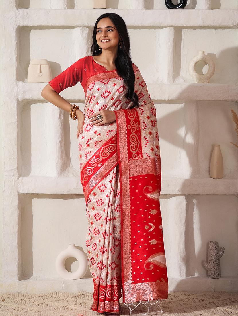 women self design bordered saree with blouse - 22018527 -  Zoom Image - 0