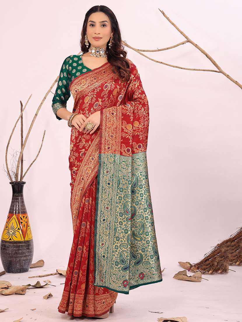 women self design banarasi saree with blouse