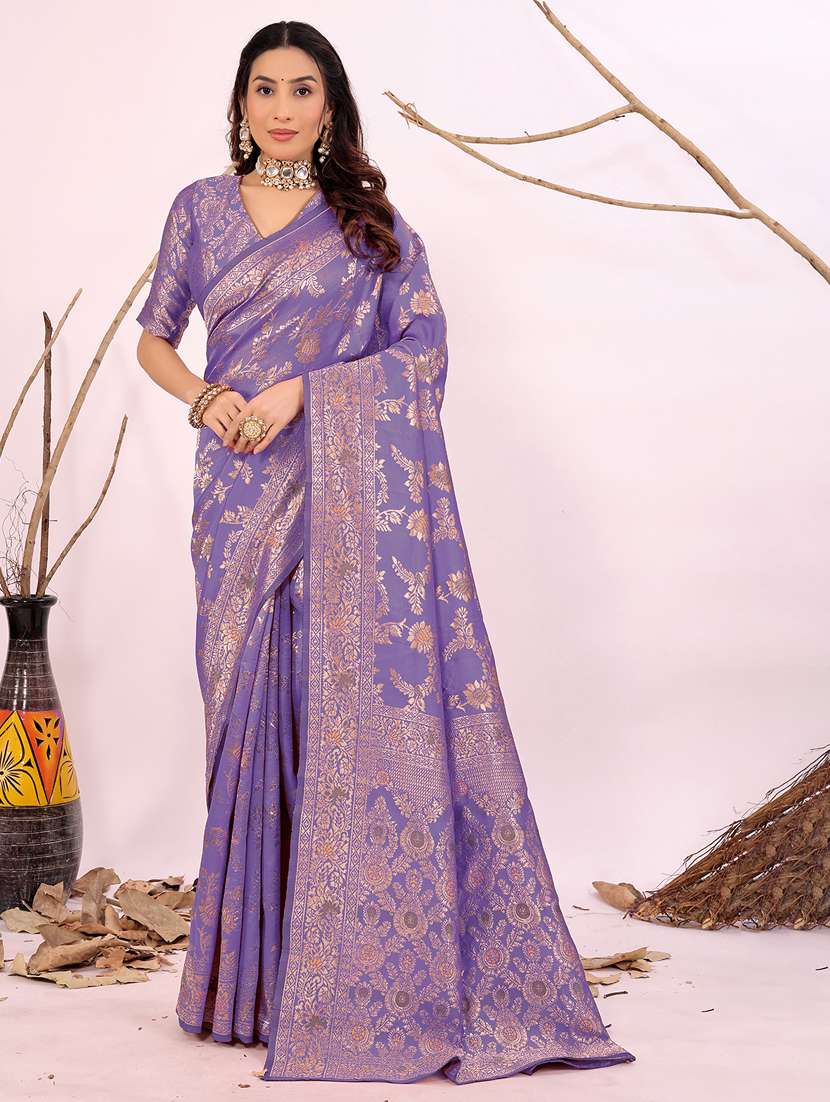 women self design banarasi saree with blouse - 22018977 -  Zoom Image - 0