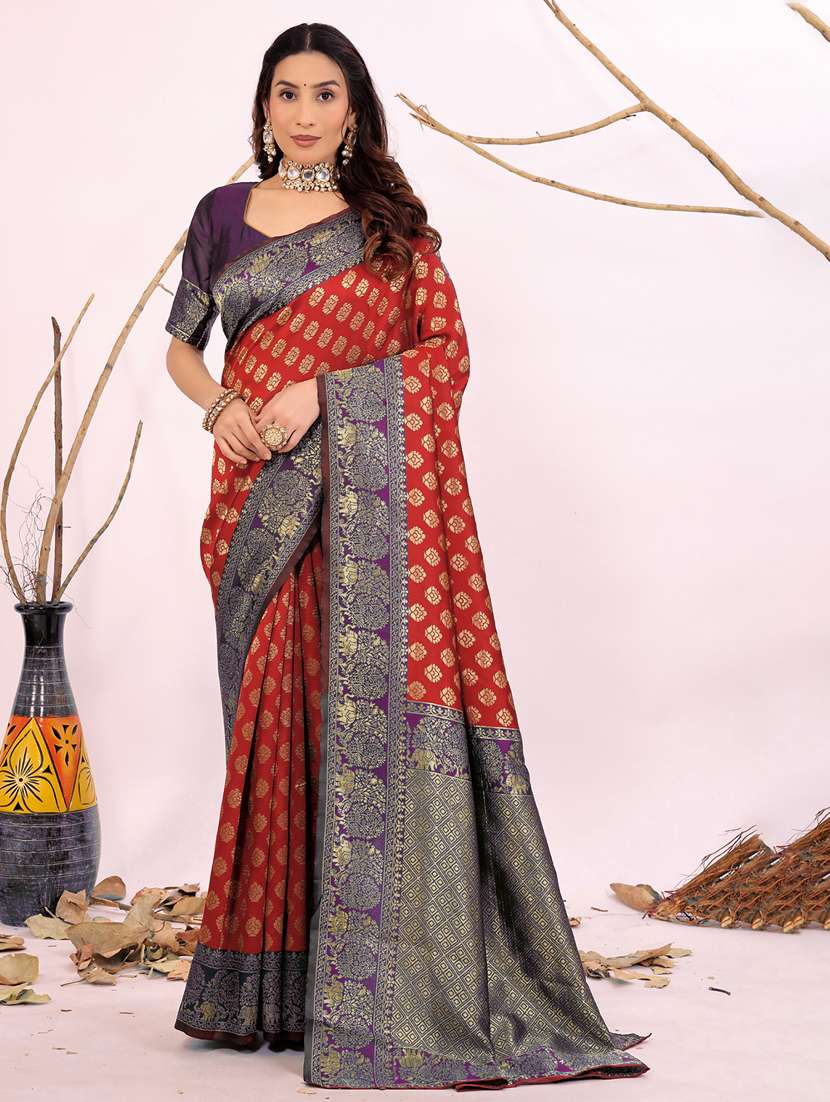 women self design banarasi saree with blouse - 22018998 - Zoom Image - 0