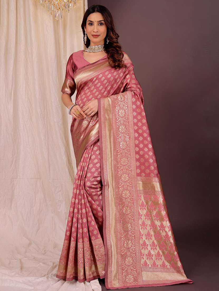 women self design banarasi saree with blouse