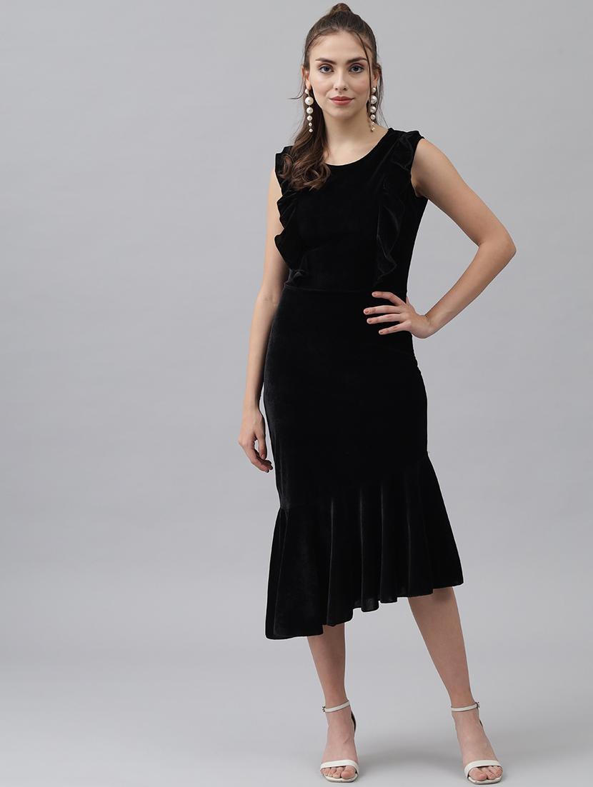 women solid sleeveless velvet tiered dress - 22019313 - Zoom Image - 0
