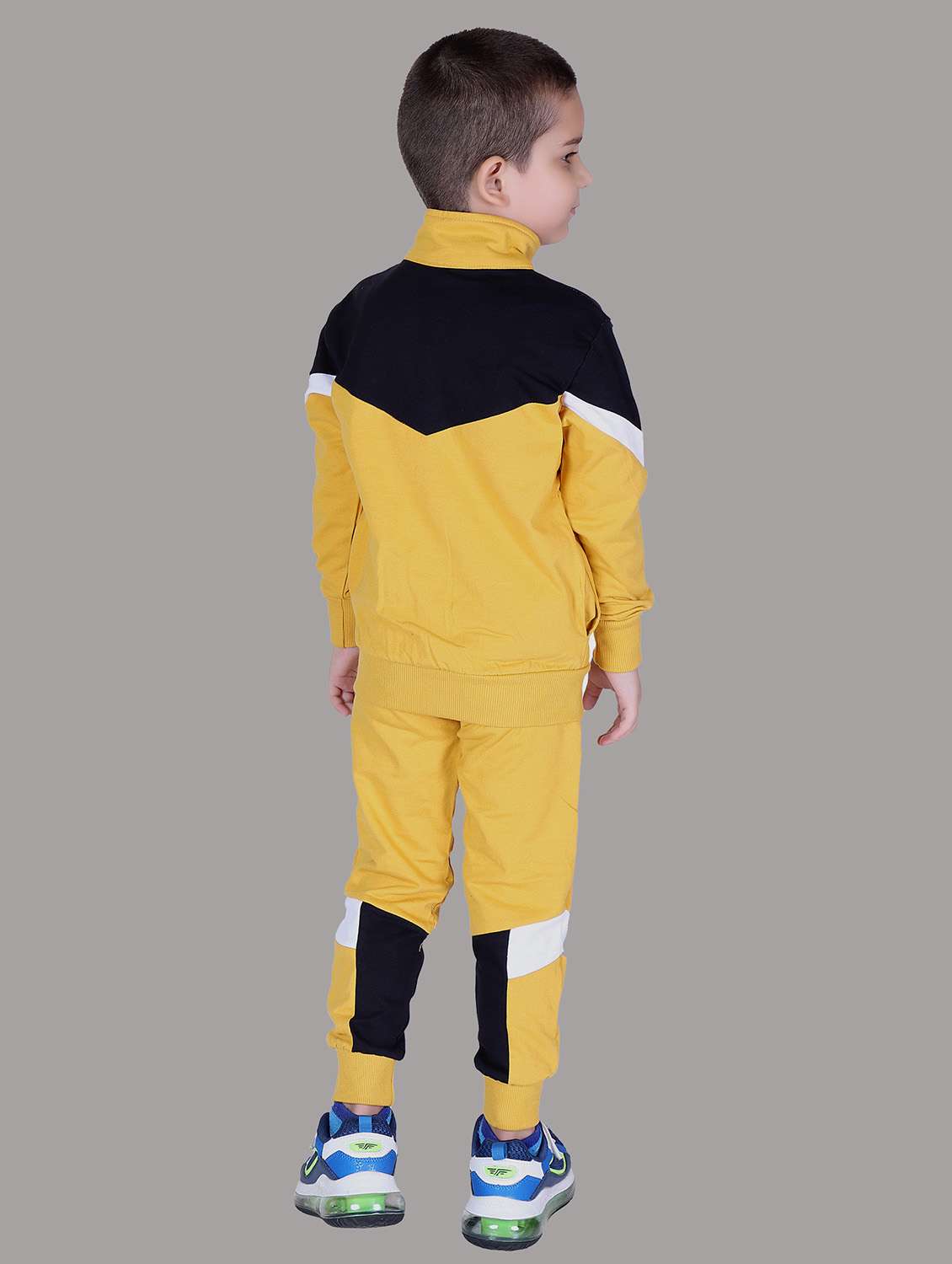 boys color blocked hooded track suit - 22019331 -  Standard Image - 3