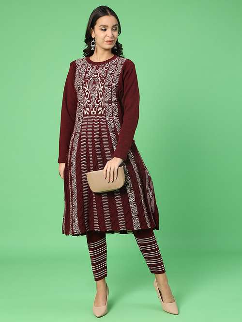 women self designed woolen kurta and pant set - 22019582 -  Standard Image - 0